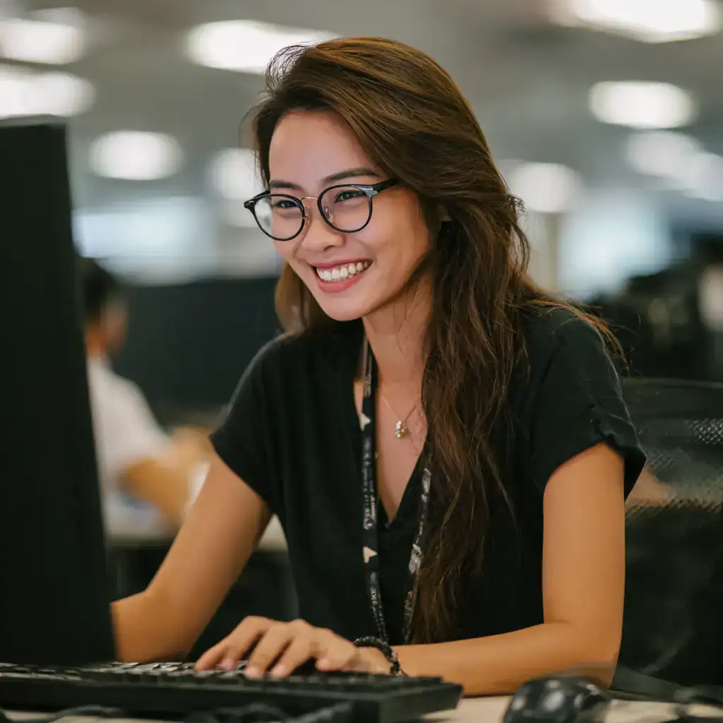 Improve website frontend with outsourced HTML/CSS developers
